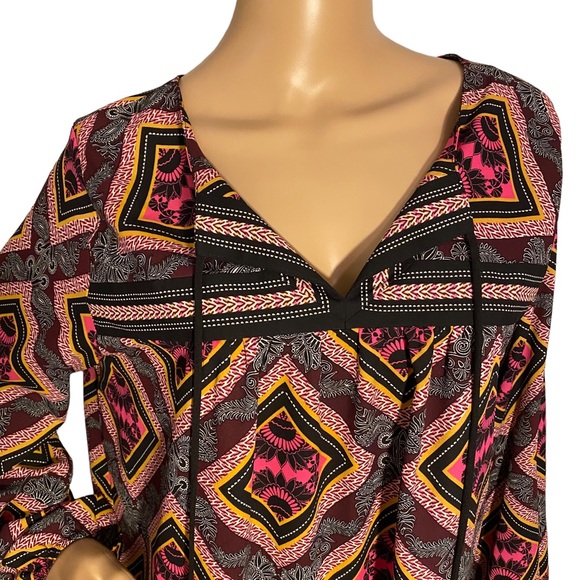 GIBSON LATIMER | DIAMOND BLOUSE WITH BLACK TASSELS - Picture 8 of 15